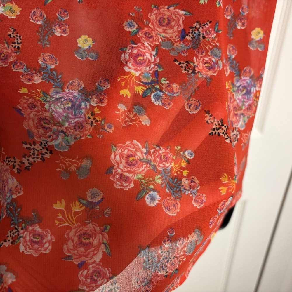 CABI Crush Floral Chiffon Shirt Women M Red Sheer Ruffle V Neck Sleeveless Top - Picture 3 of 11